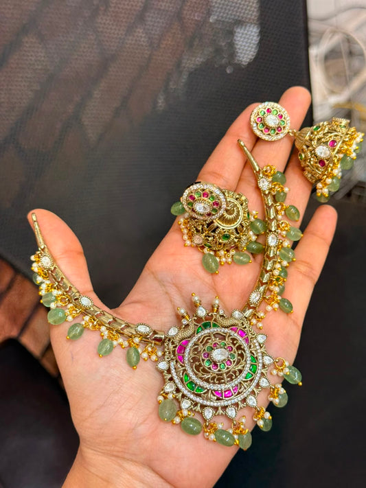 Green beads hasli