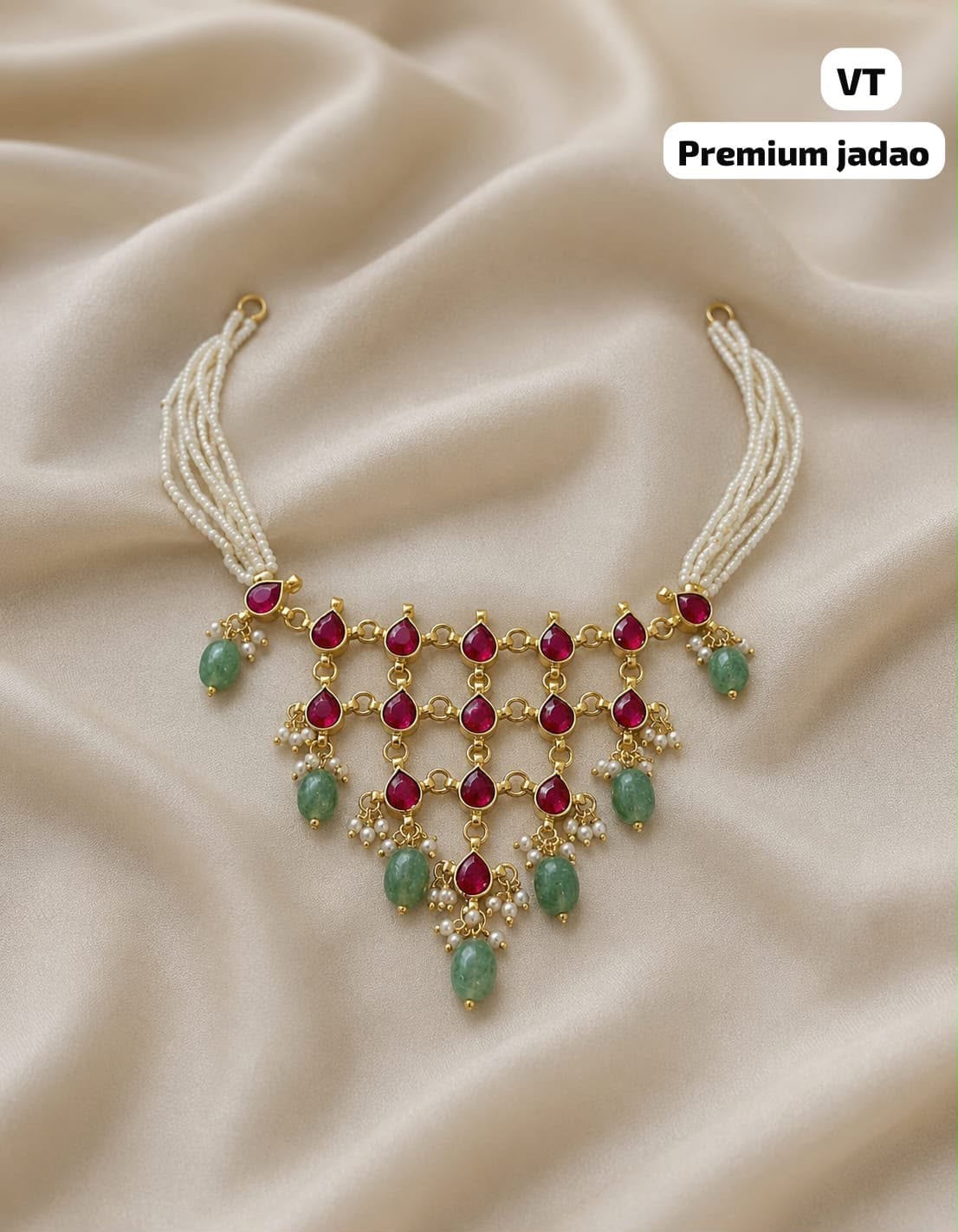 Layer necklace