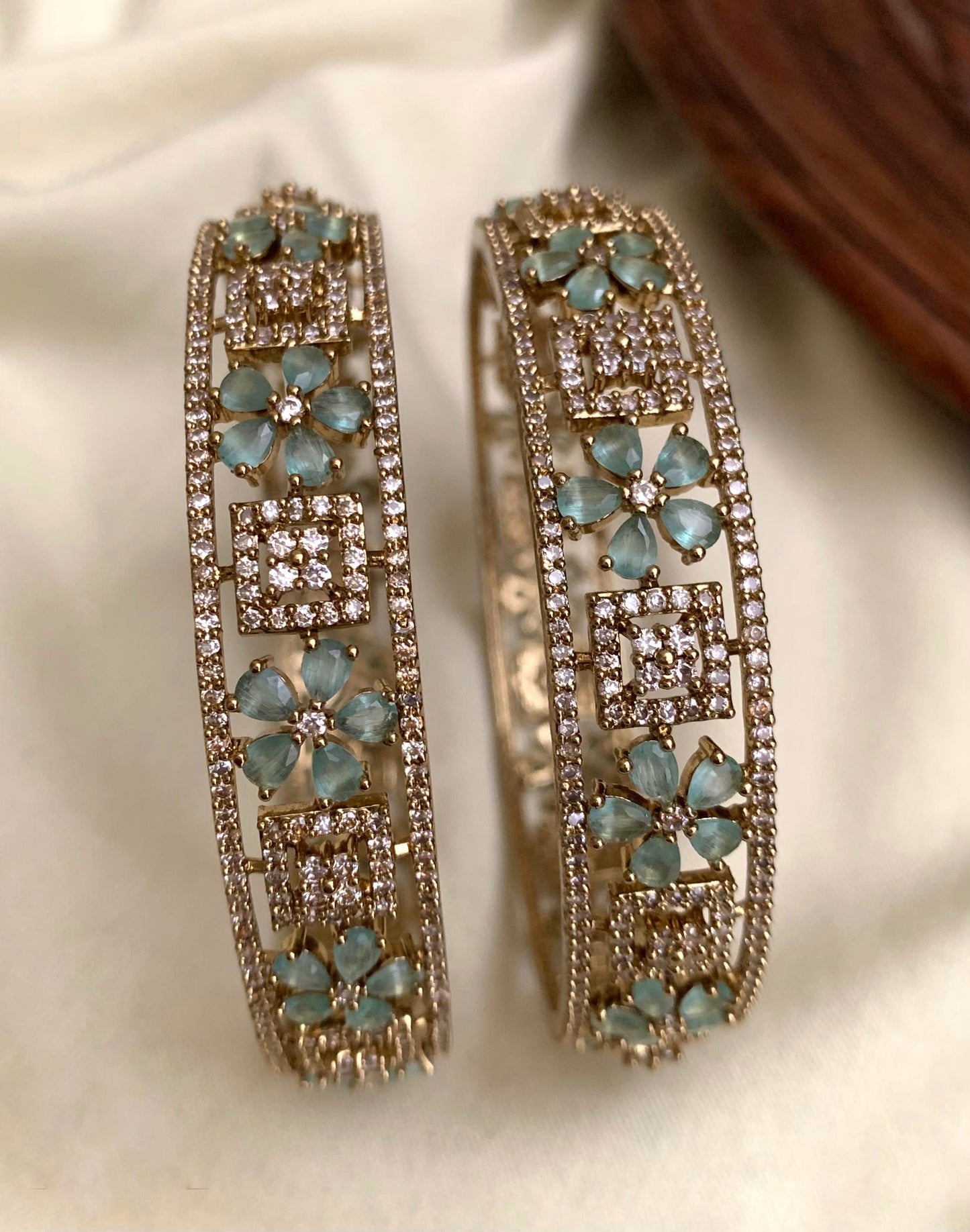 AD stone flower bangles (BA-25)
