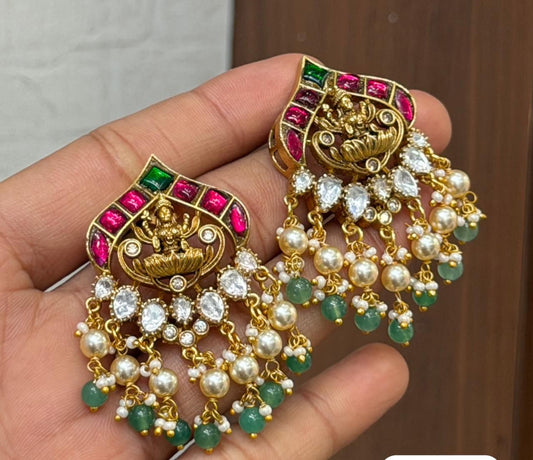 Pure jadau earing