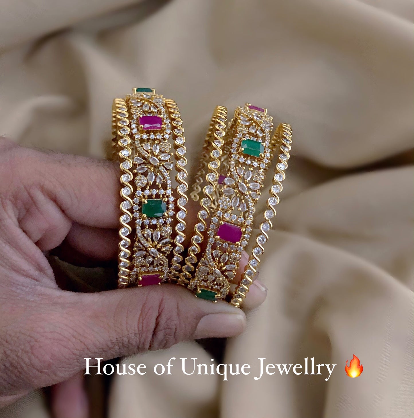 Combo set of 6 bangles