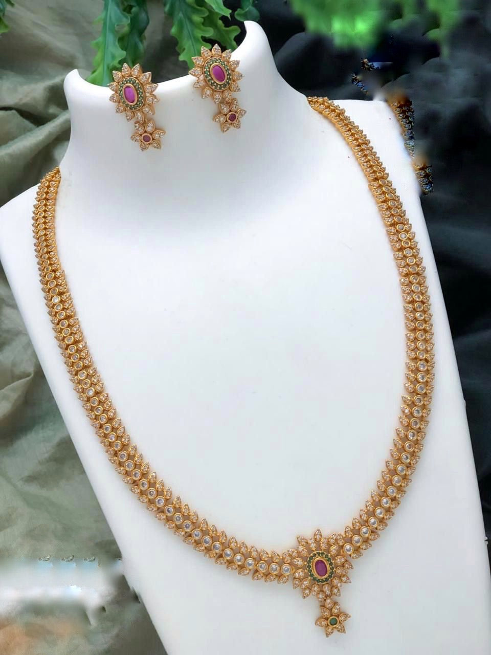 Premium stone necklace