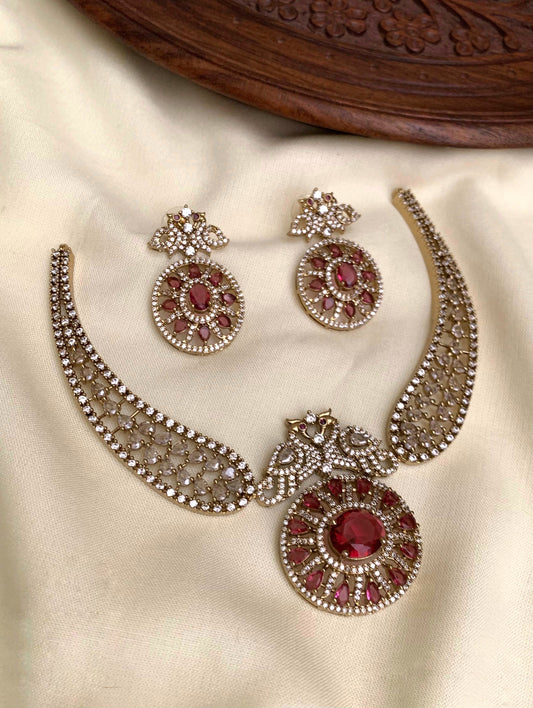 Peacock design necklace (DR-28)