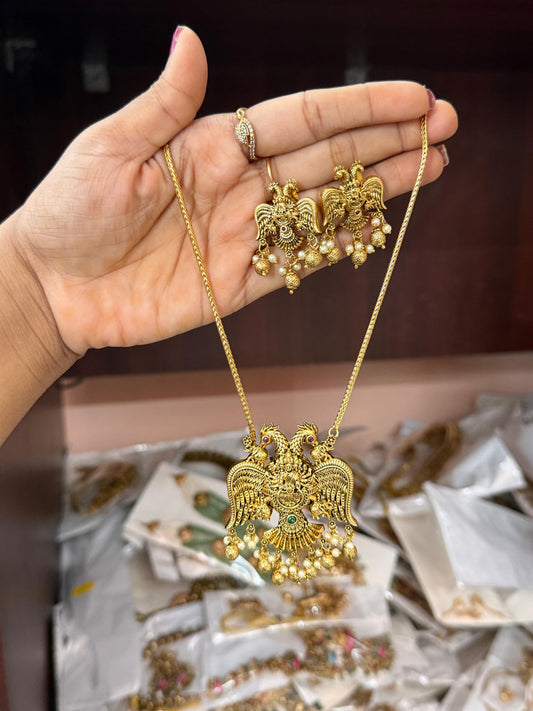 Ganda berunda simple necklace