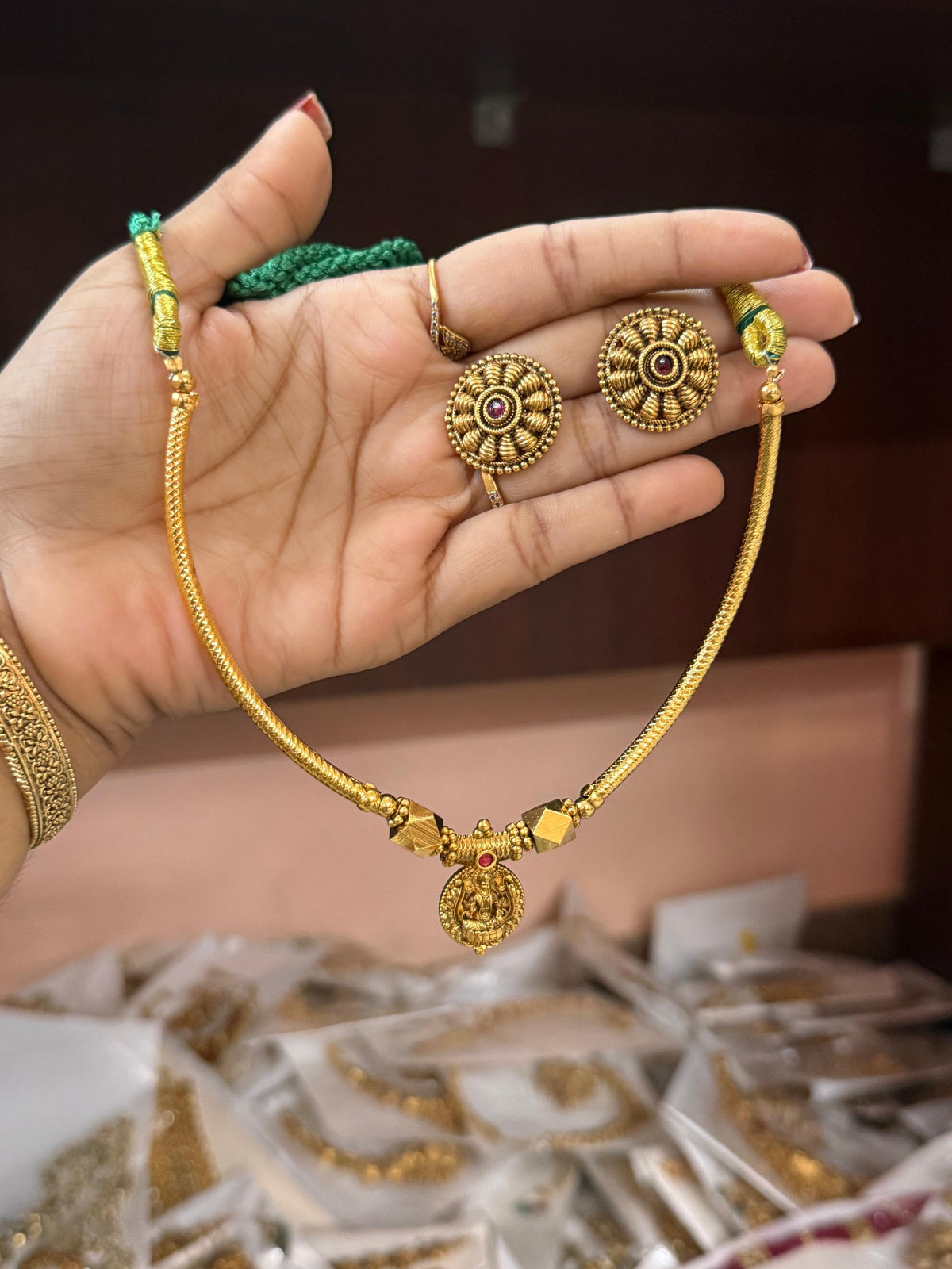 Simple necklace