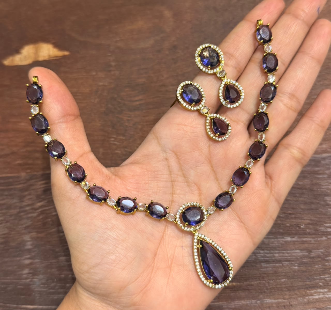 Stone necklace