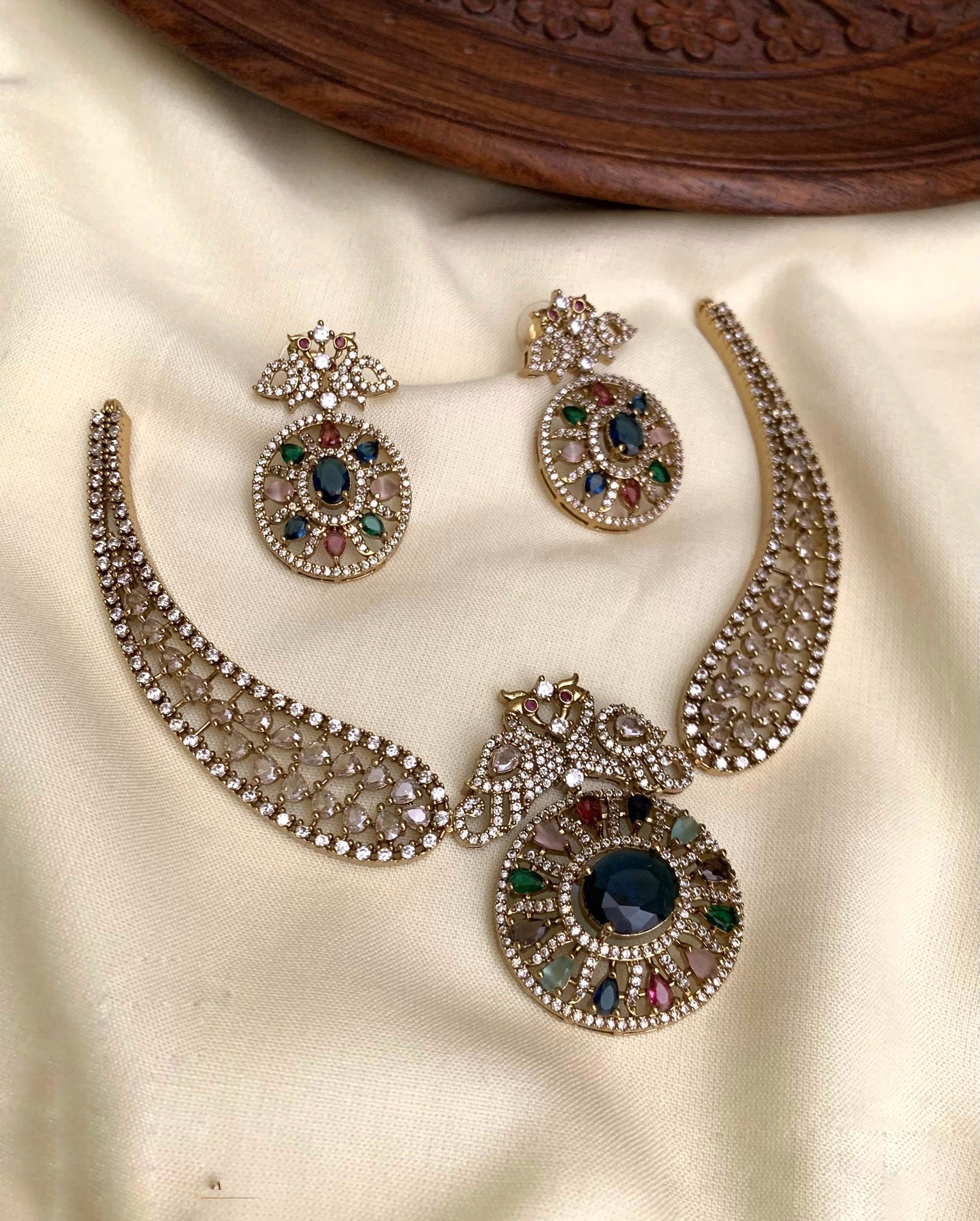 Peacock design necklace (DR-28)