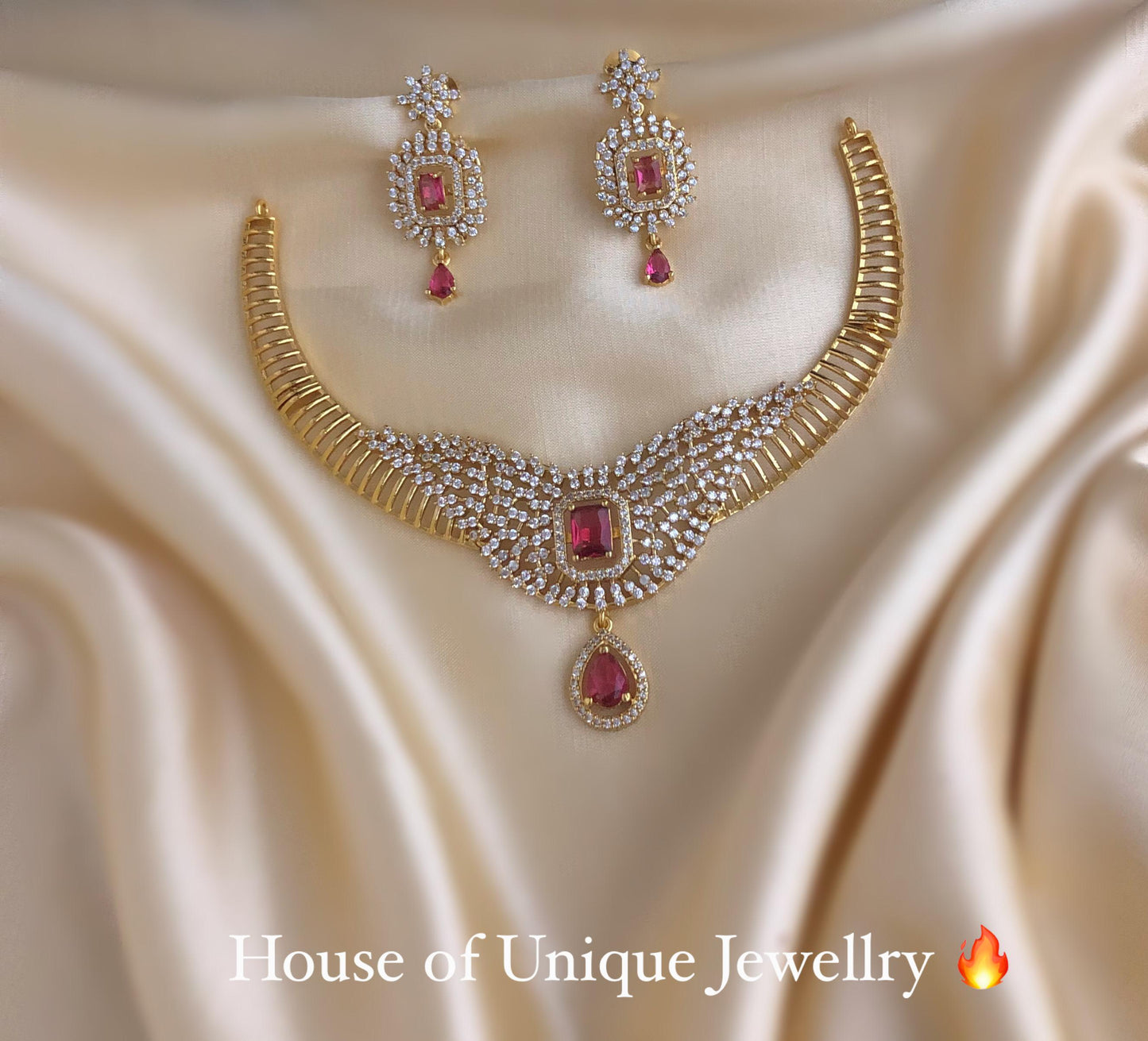 Trending necklace