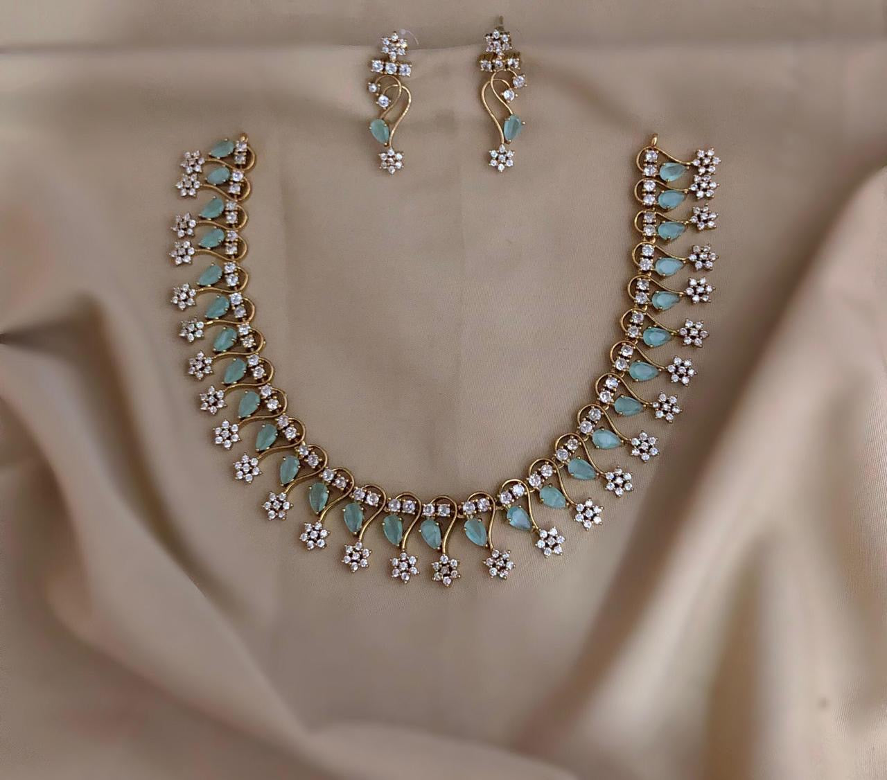 Stone simple necklace