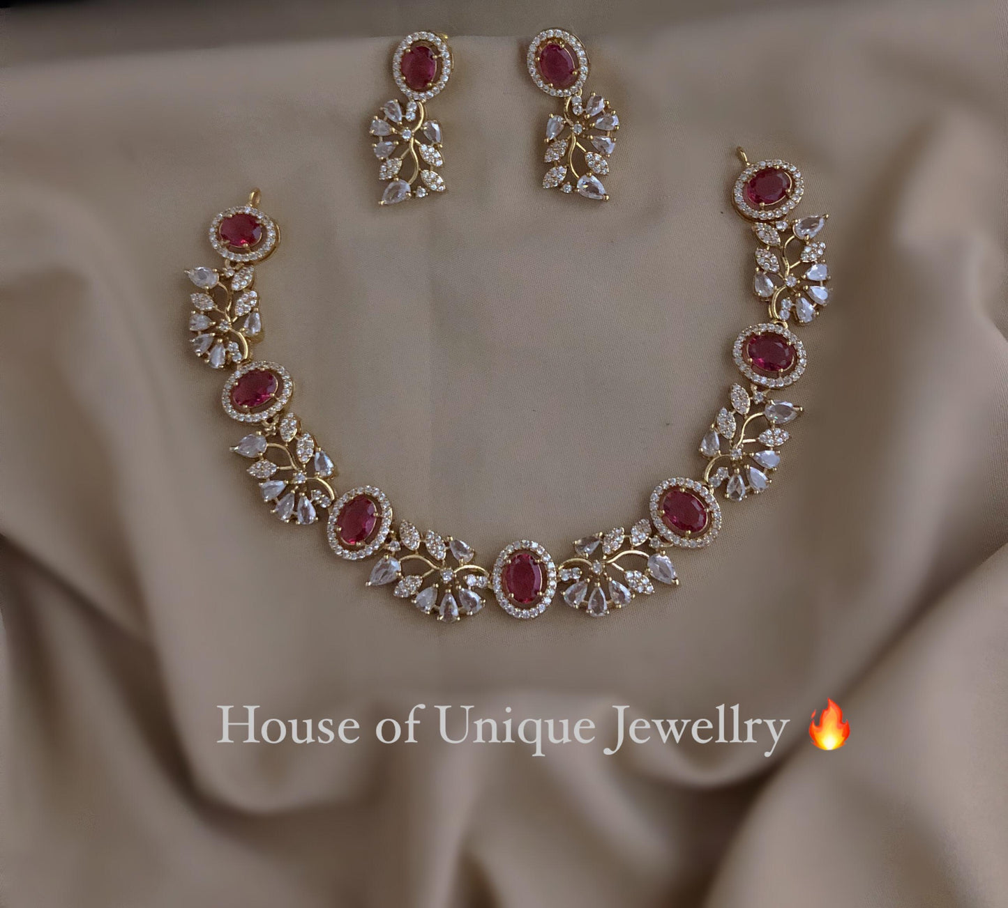 Simple cz neckalce