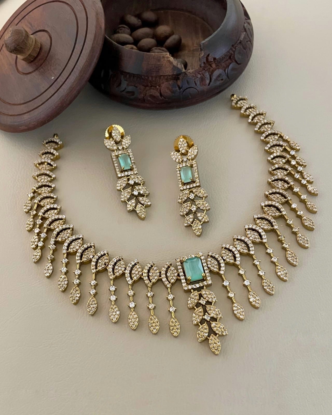 Grand drops necklace (DR-33)