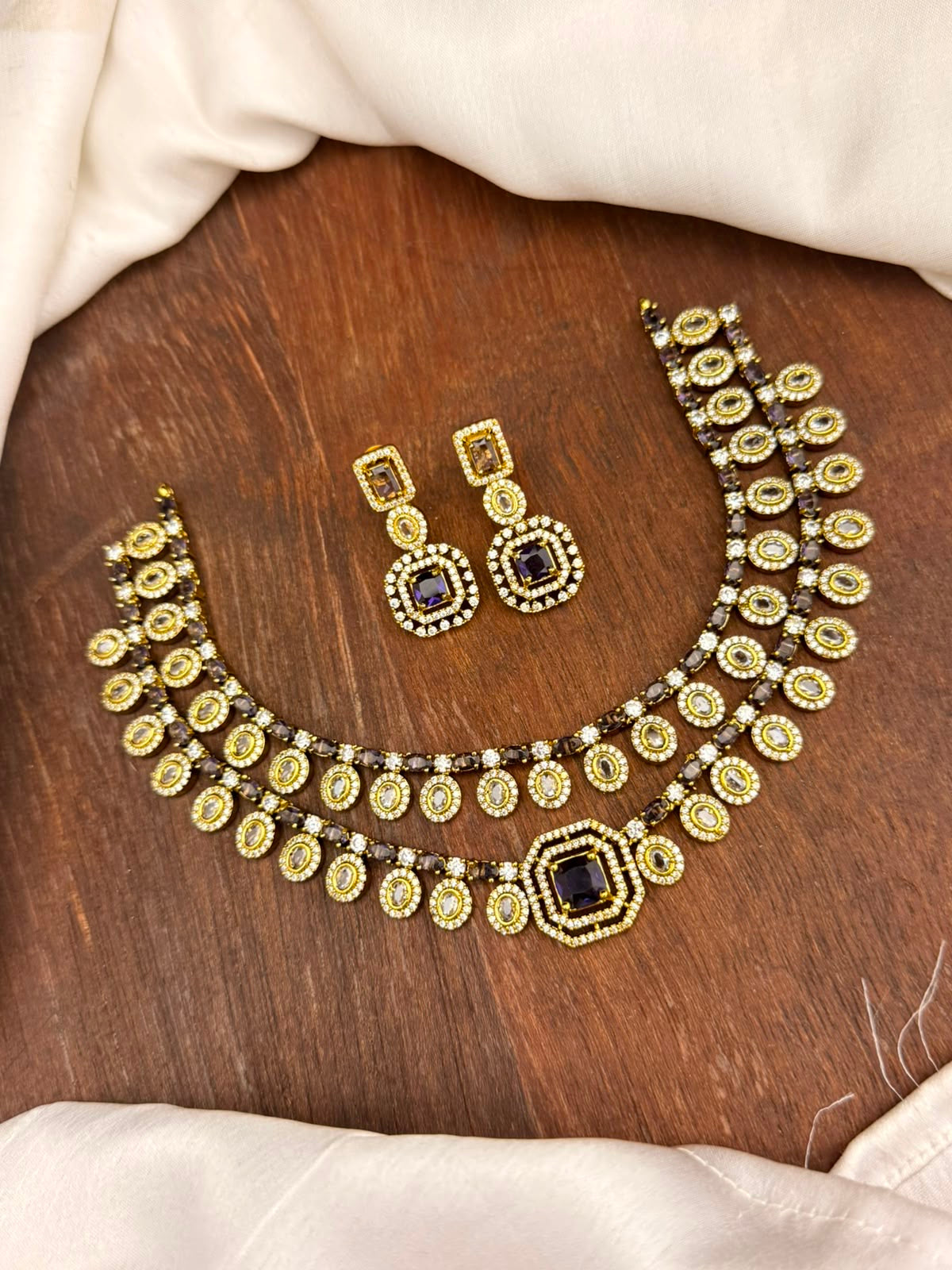 2 layer stone necklace