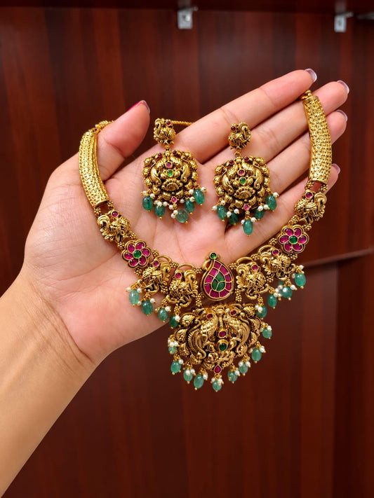 Premium necklace