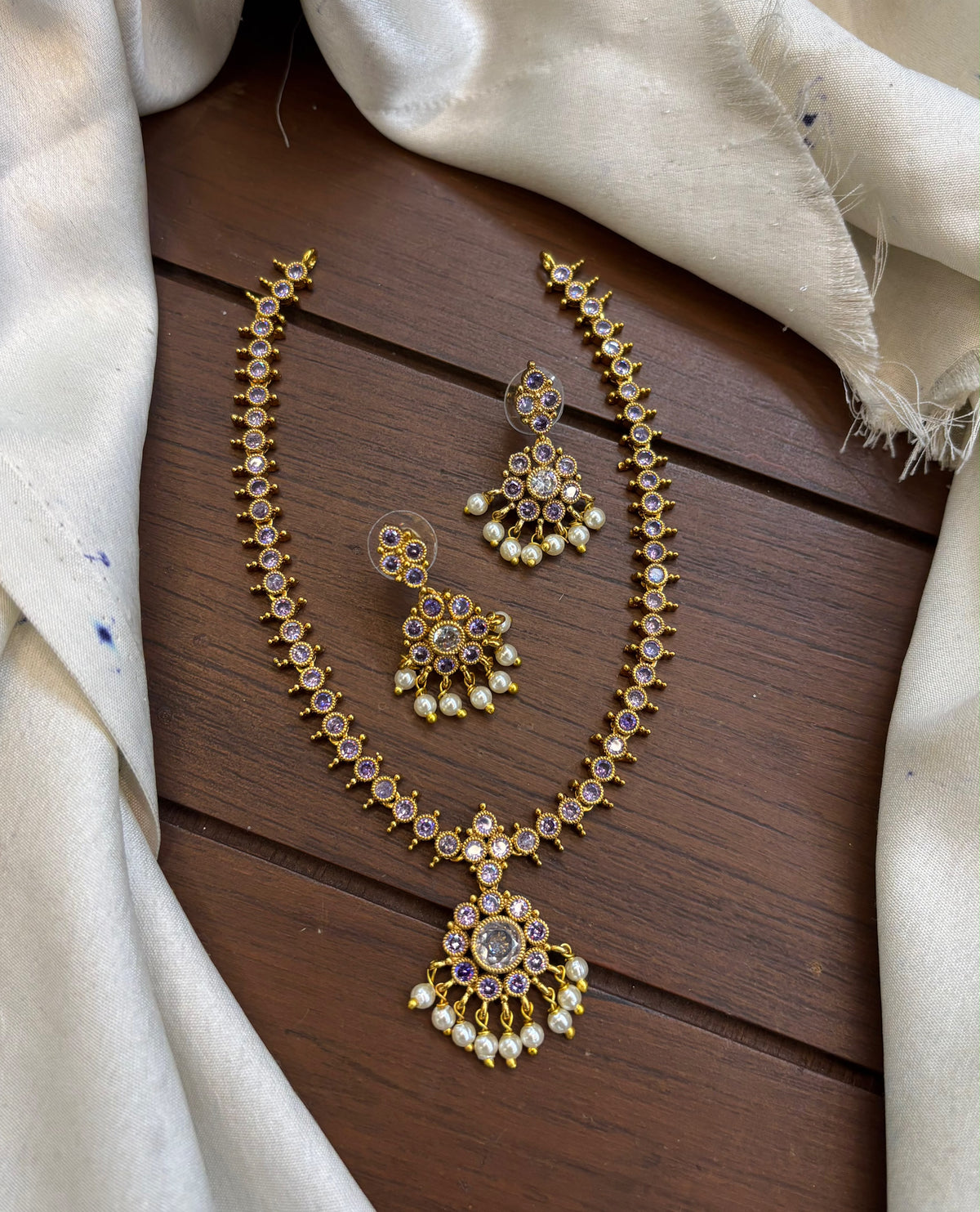 Simple necklace