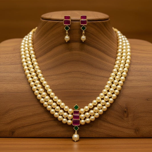 Pearl necklace
