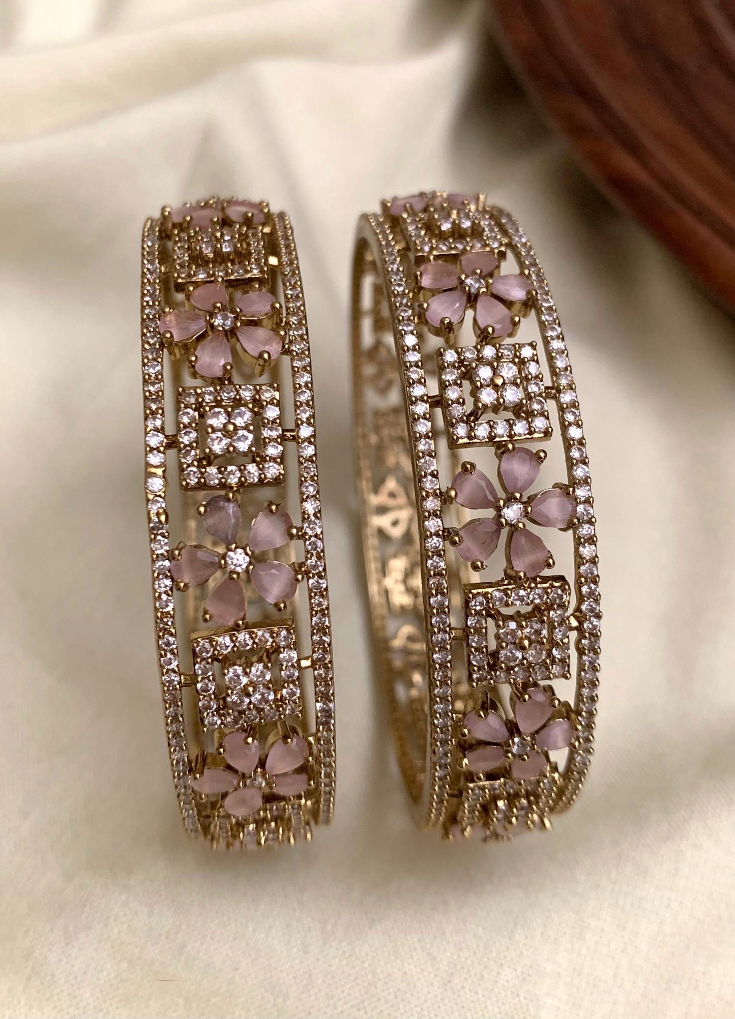 AD stone flower bangles (BA-25)