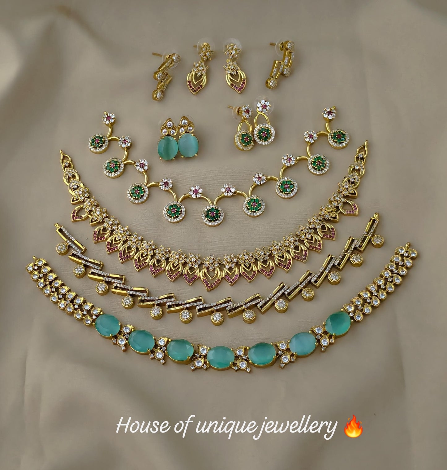 Combo set of 4
