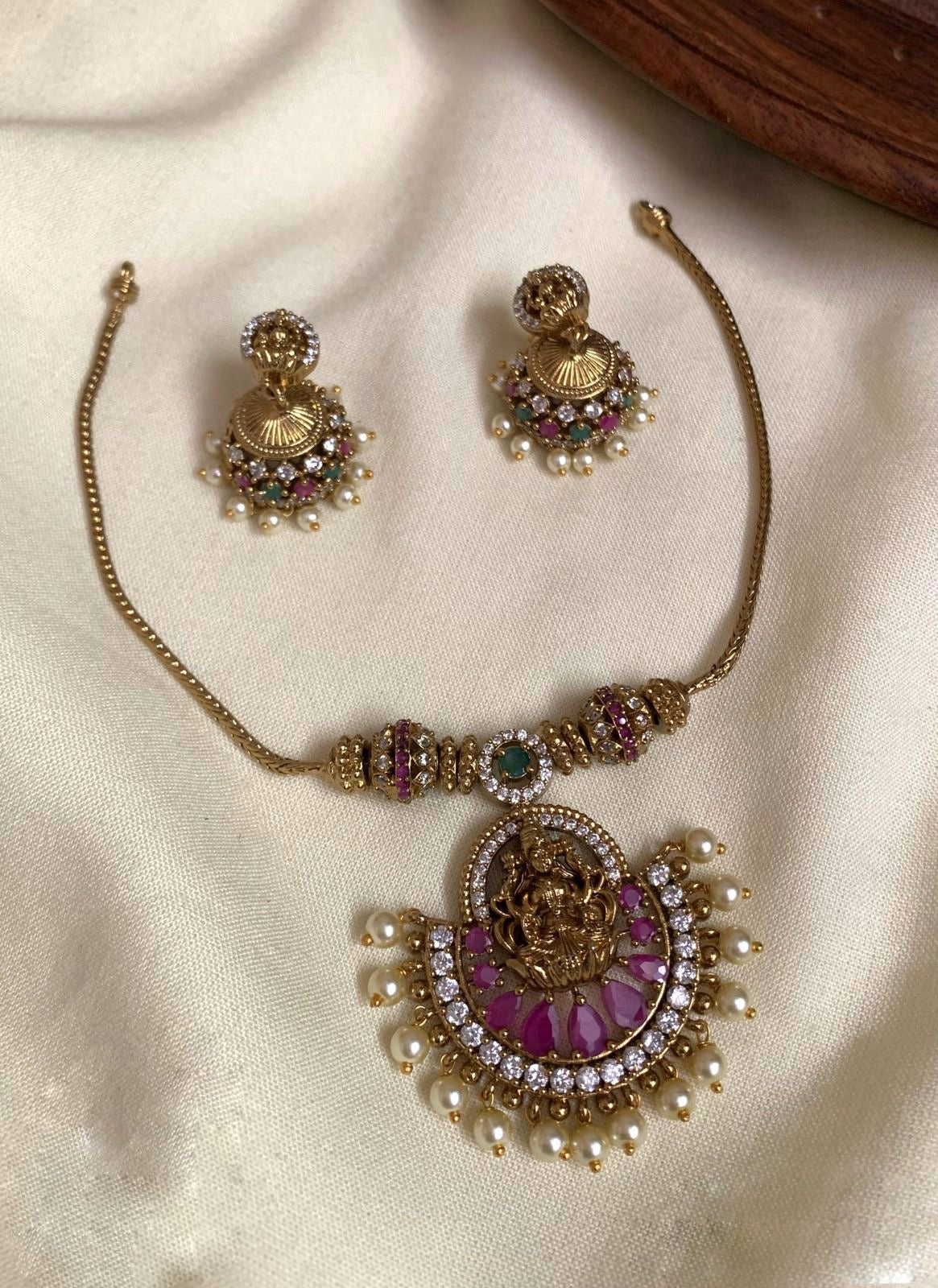 Lakshmi design with ruby(PJ-31)