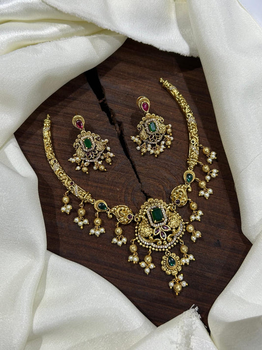 Green stone hasli