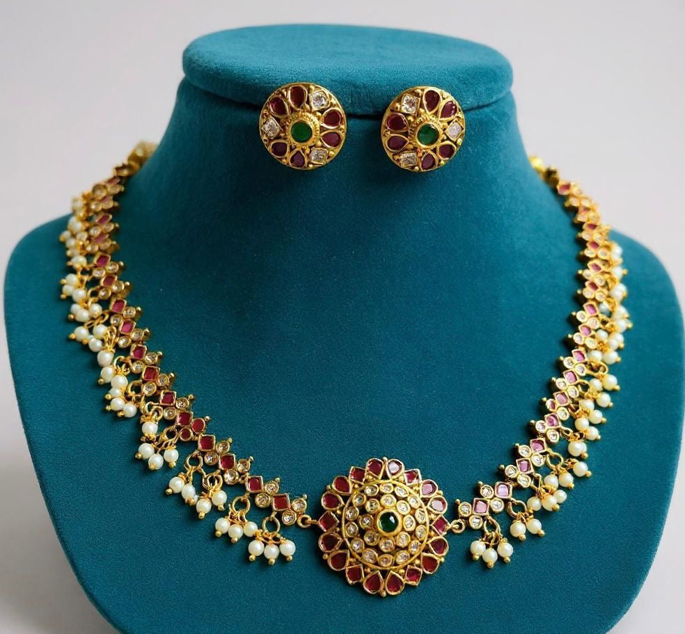 Red stone budget necklace