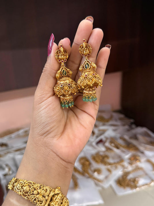 Premium jumka