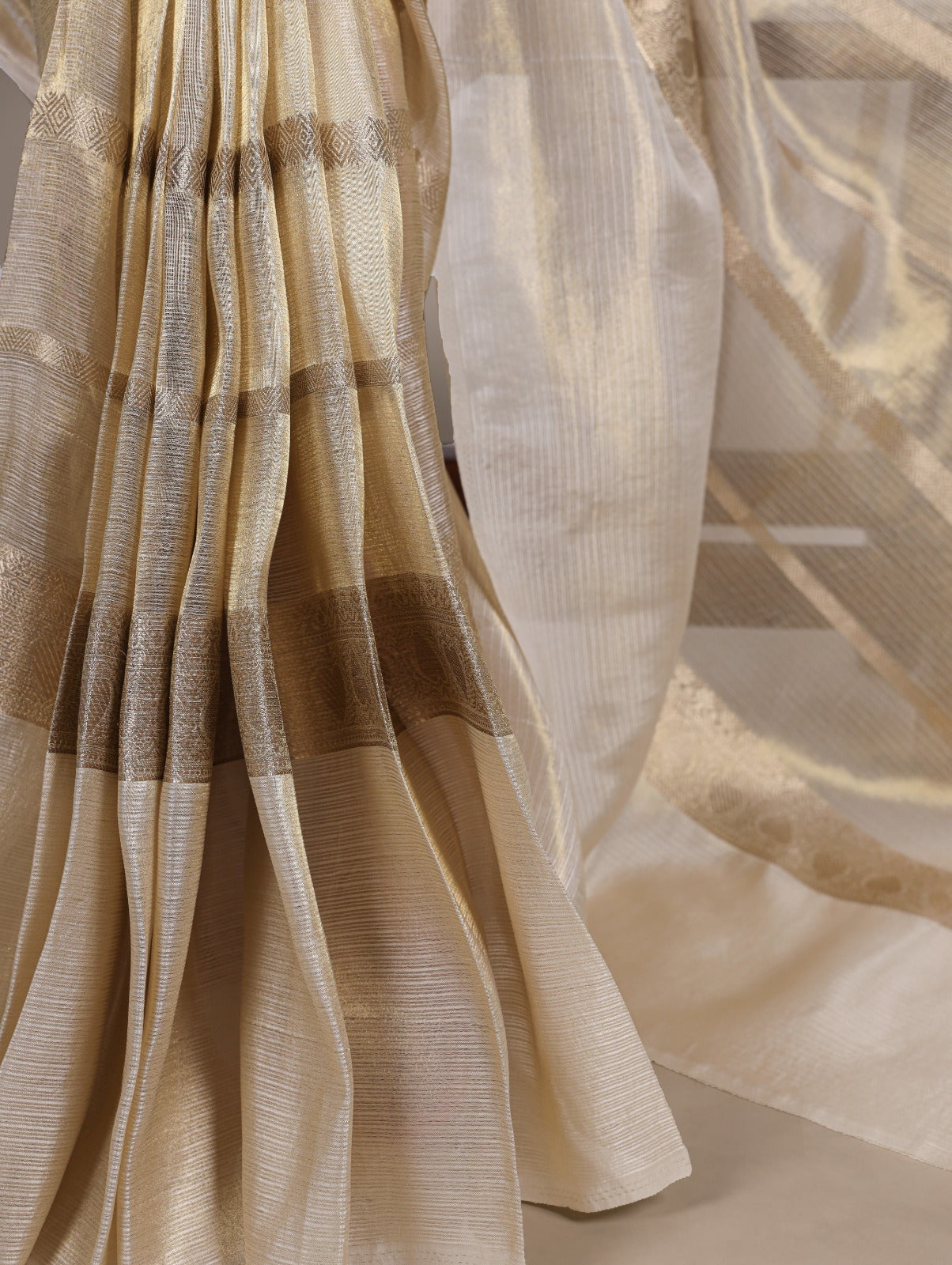 GOLD TISSUE SAREE (TS-1)