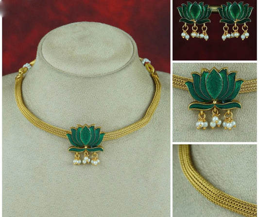 Single lotus necklace (N-73)