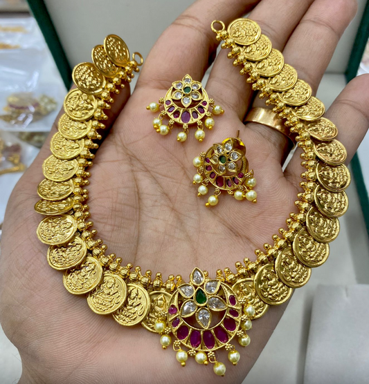 Trending coin necklace (N-54)