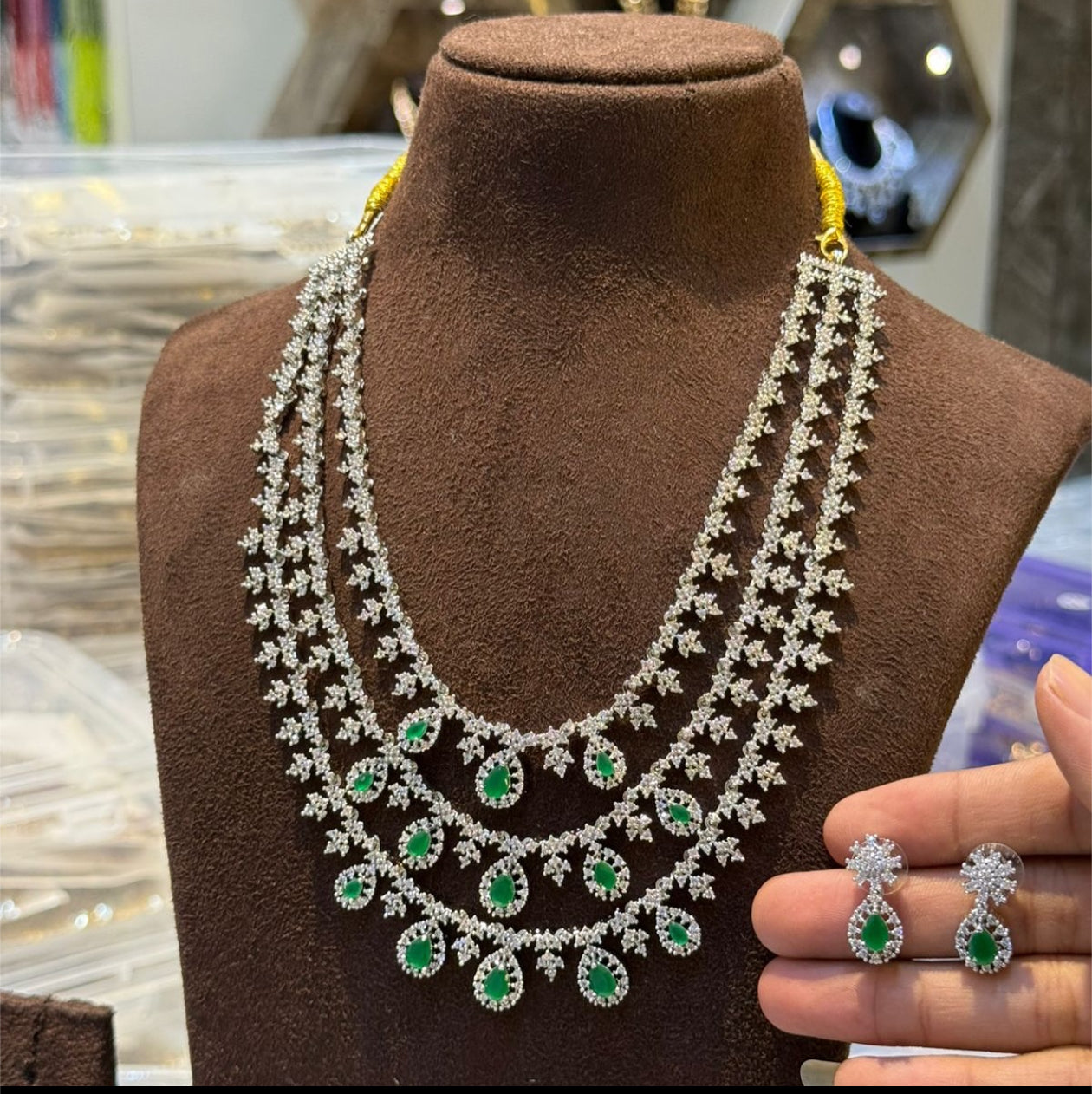 3 layer medium length necklace (DR-74)