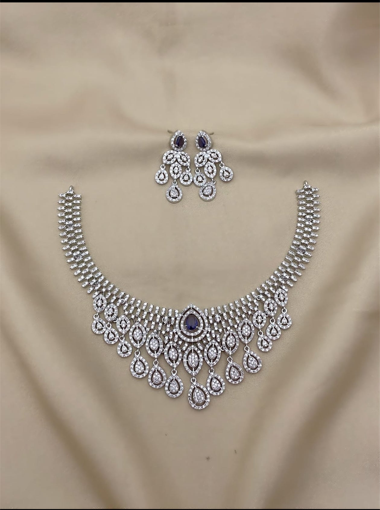 Grand diamond look necklace (DR-74)