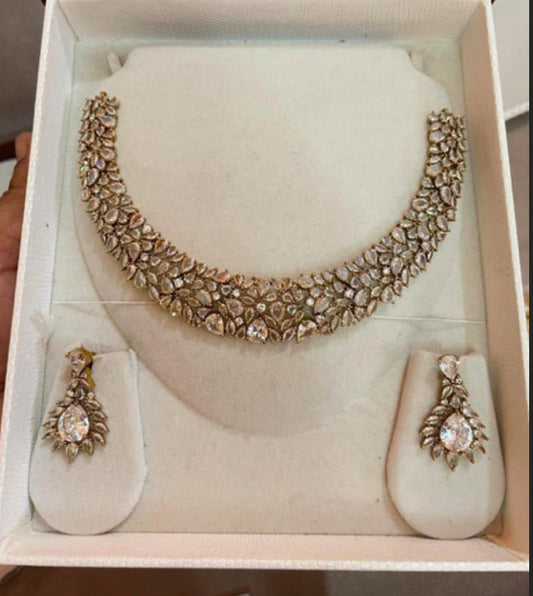 White stone necklace