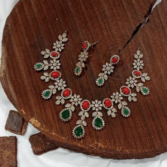 Green and red design necklace(DR-10)