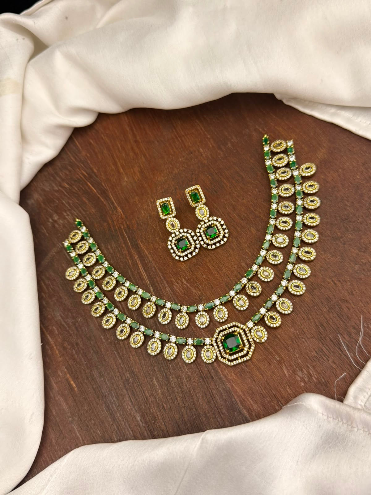 2 layer stone necklace