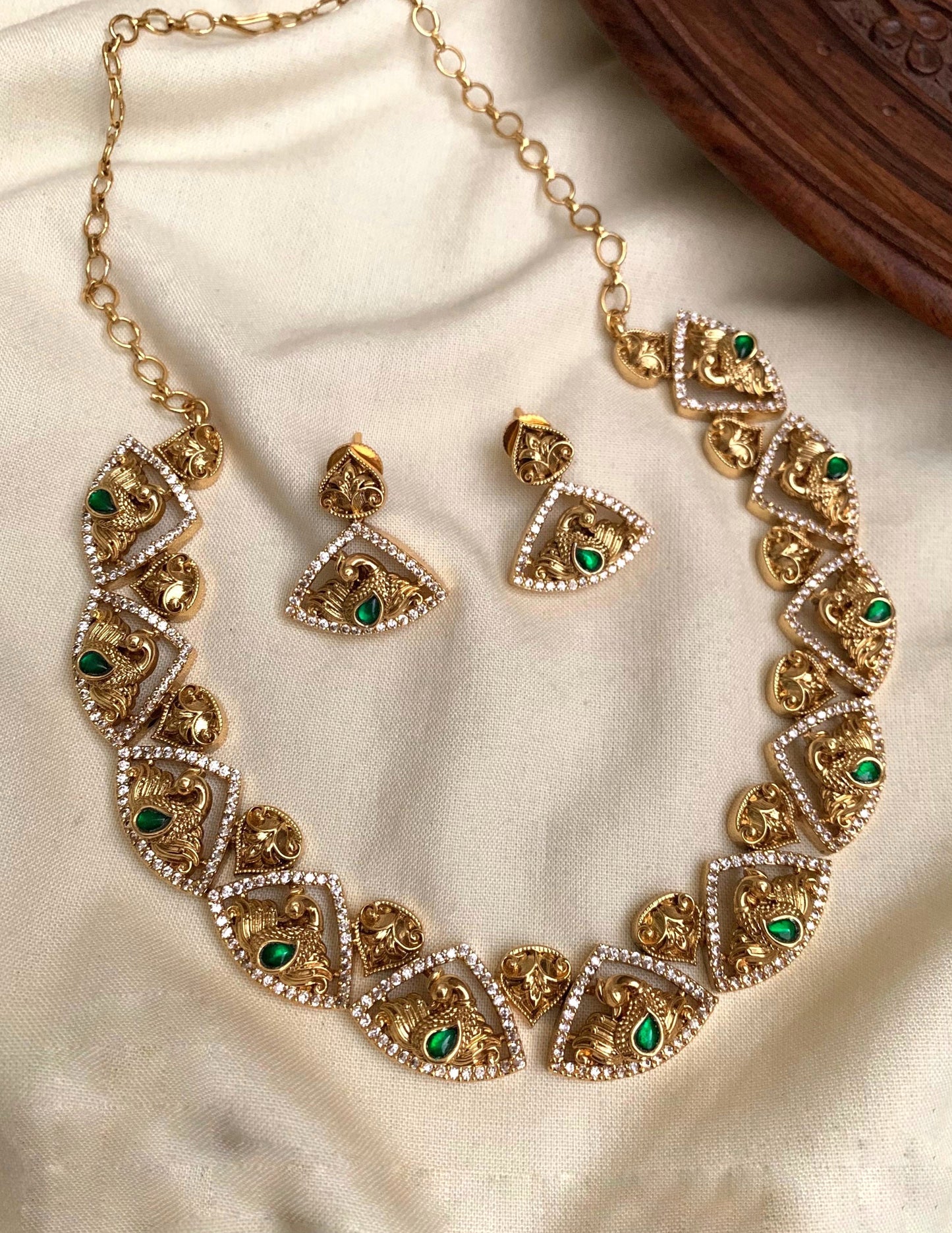 Peacock design necklace (PJ-29)