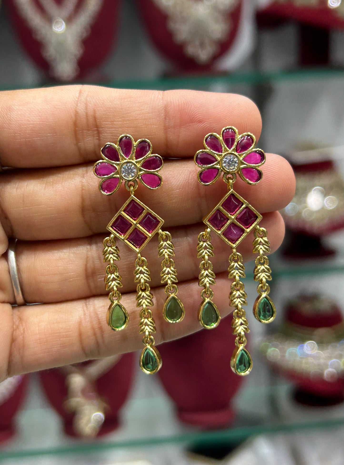 KEMp stone earing