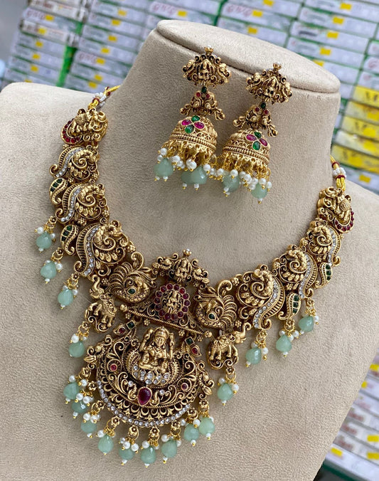 Trending Antique necklace(vt)(N-18)