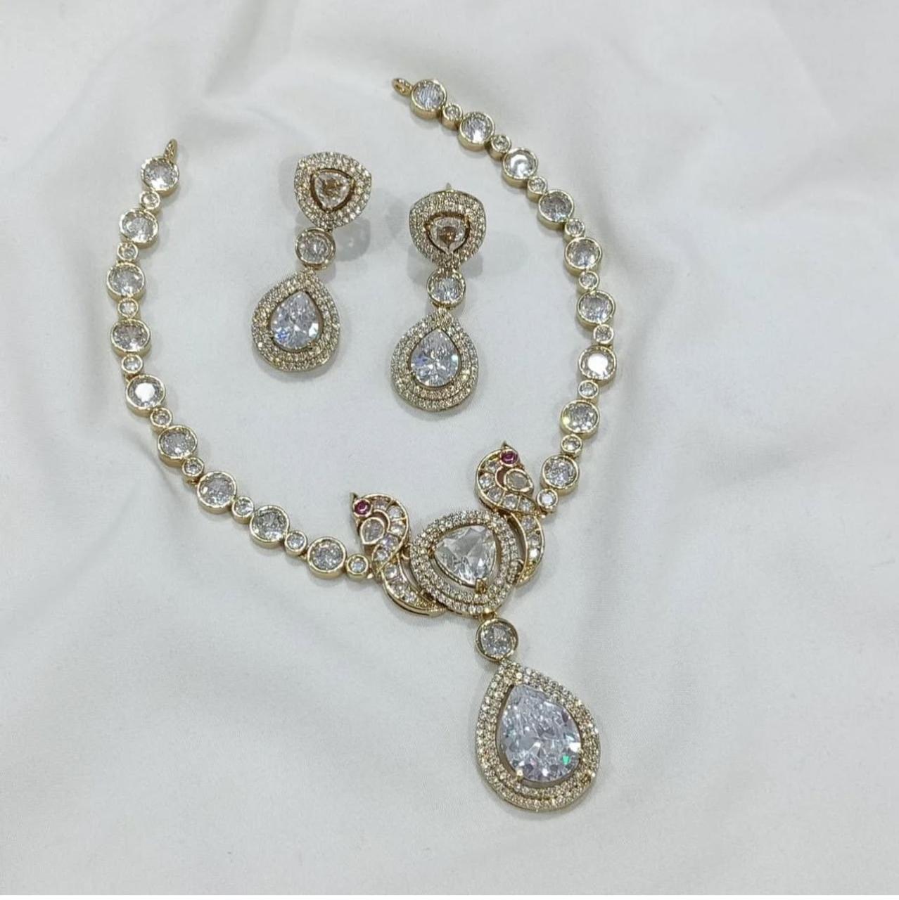 Cute necklace
