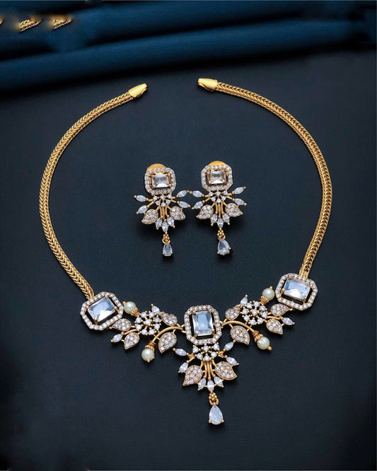 Short new necklace (N-59)