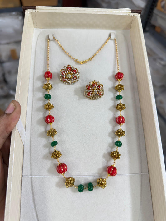 Multi color beads necklace