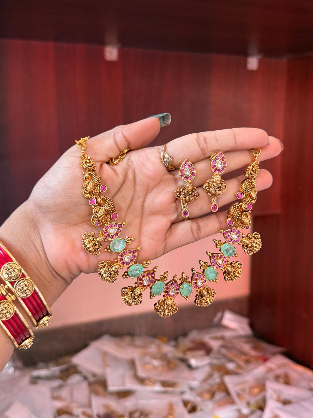 Premium necklace