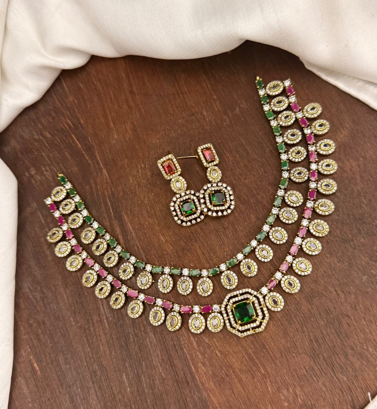 2 layer stone necklace