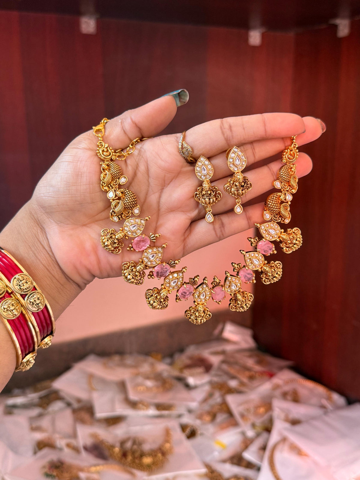 Premium necklace