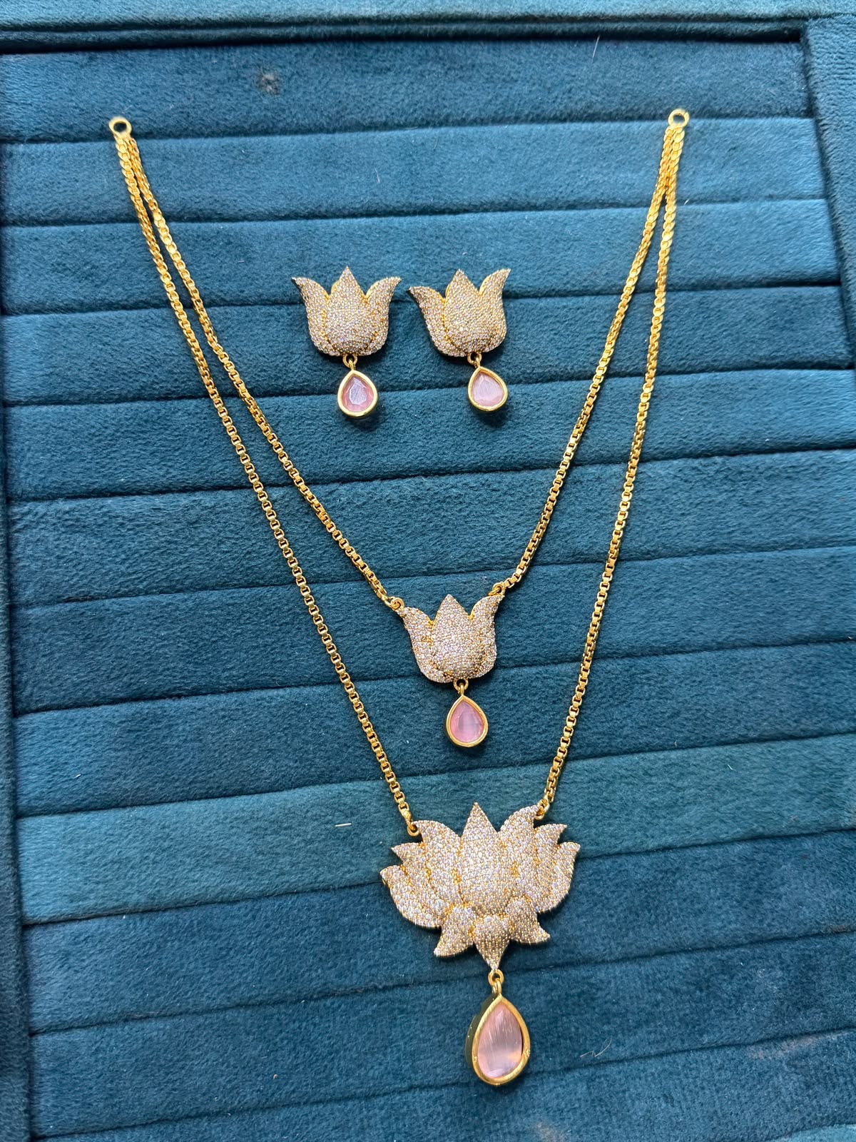 2 layer lotus necklace