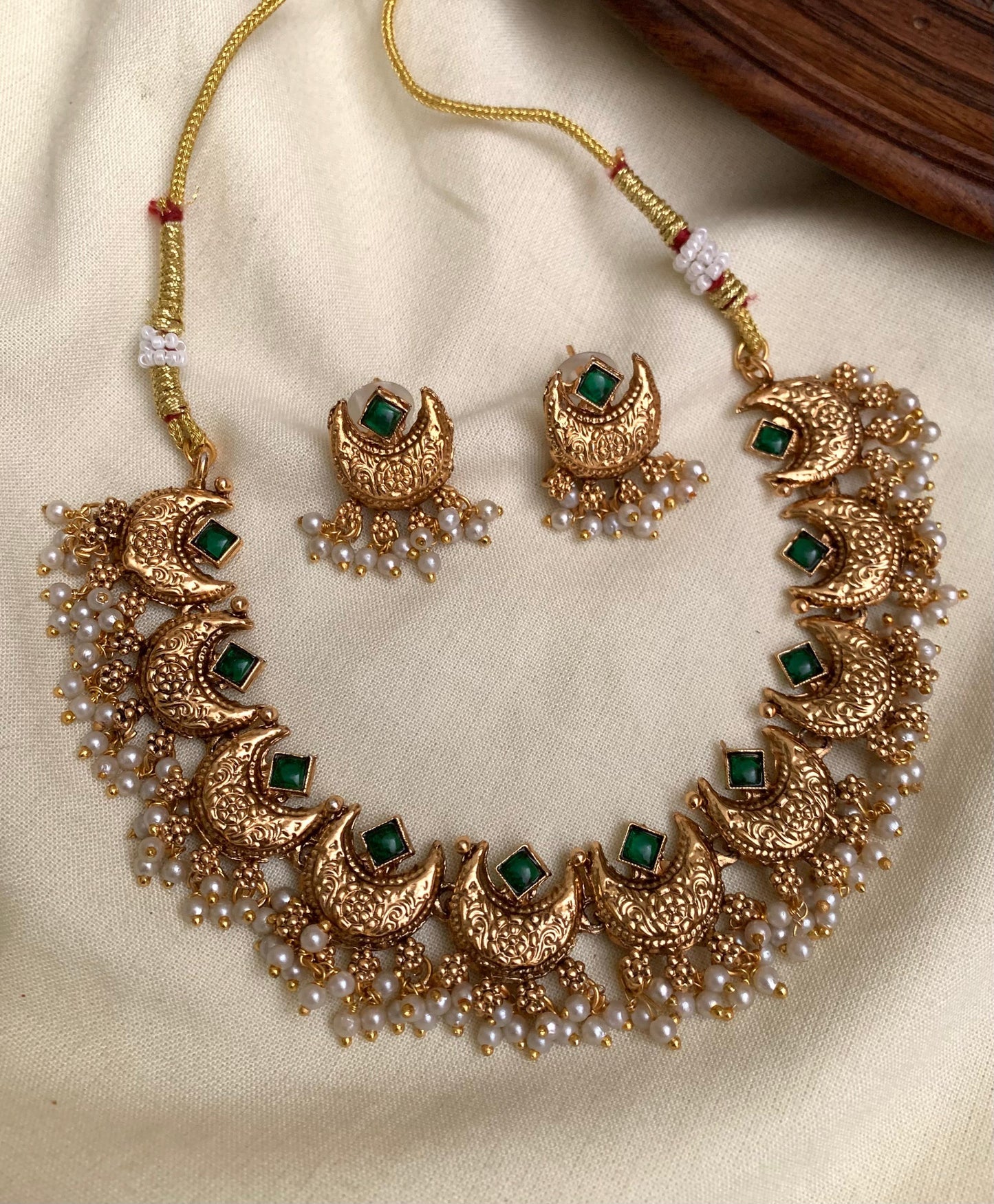 Half moon design with pearl drops(N-17)