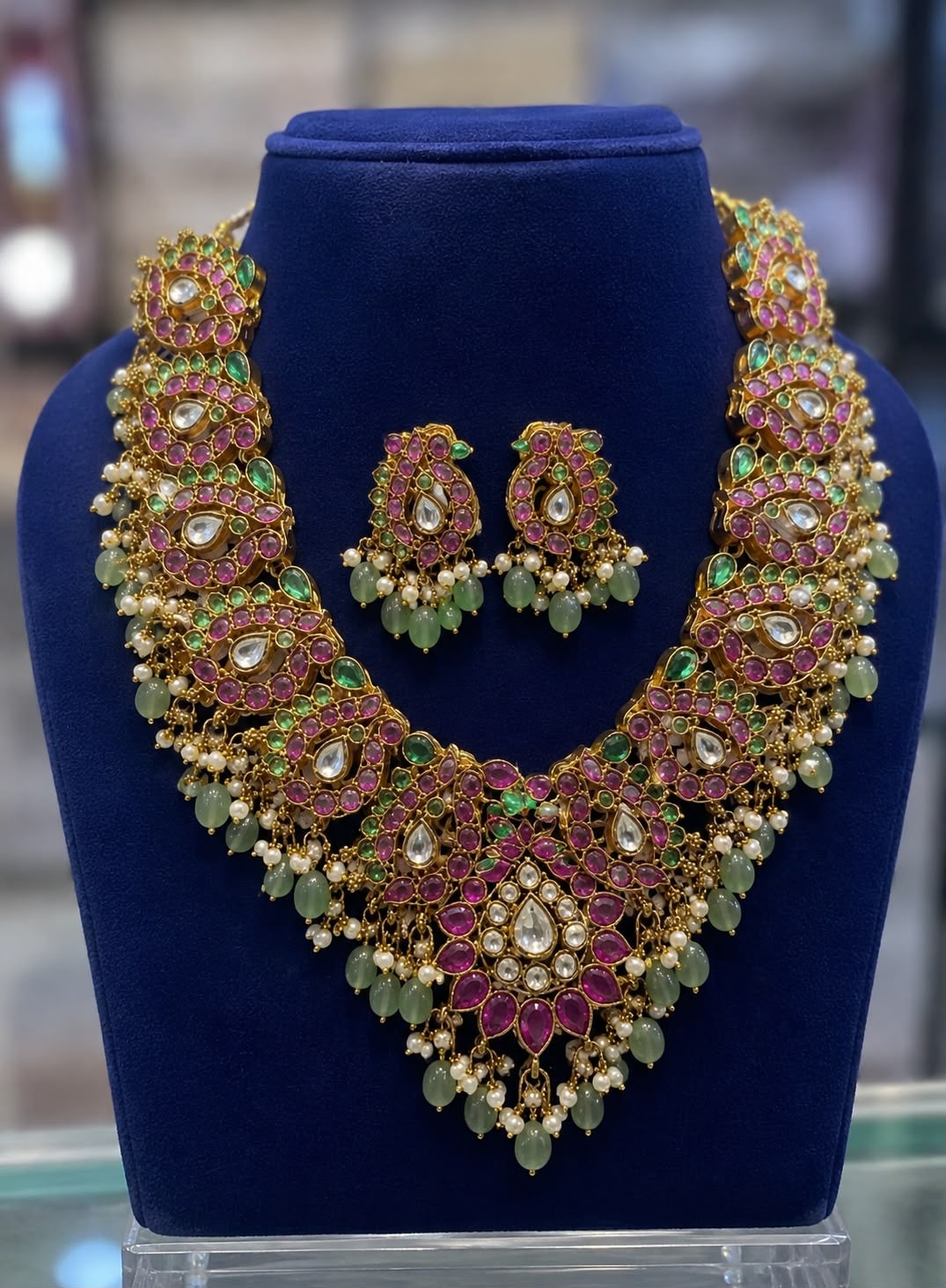 Jadau replica grand necklace