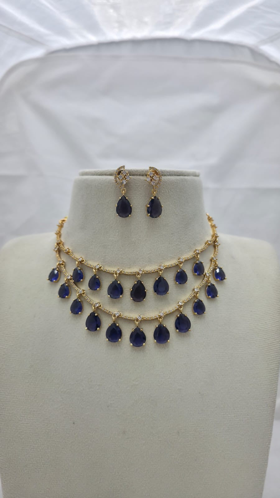 2 layer stone necklace