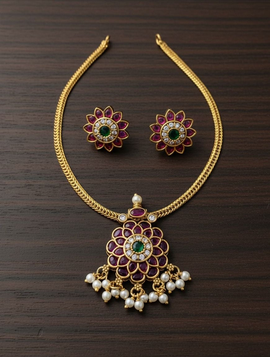 Flower pendent chain