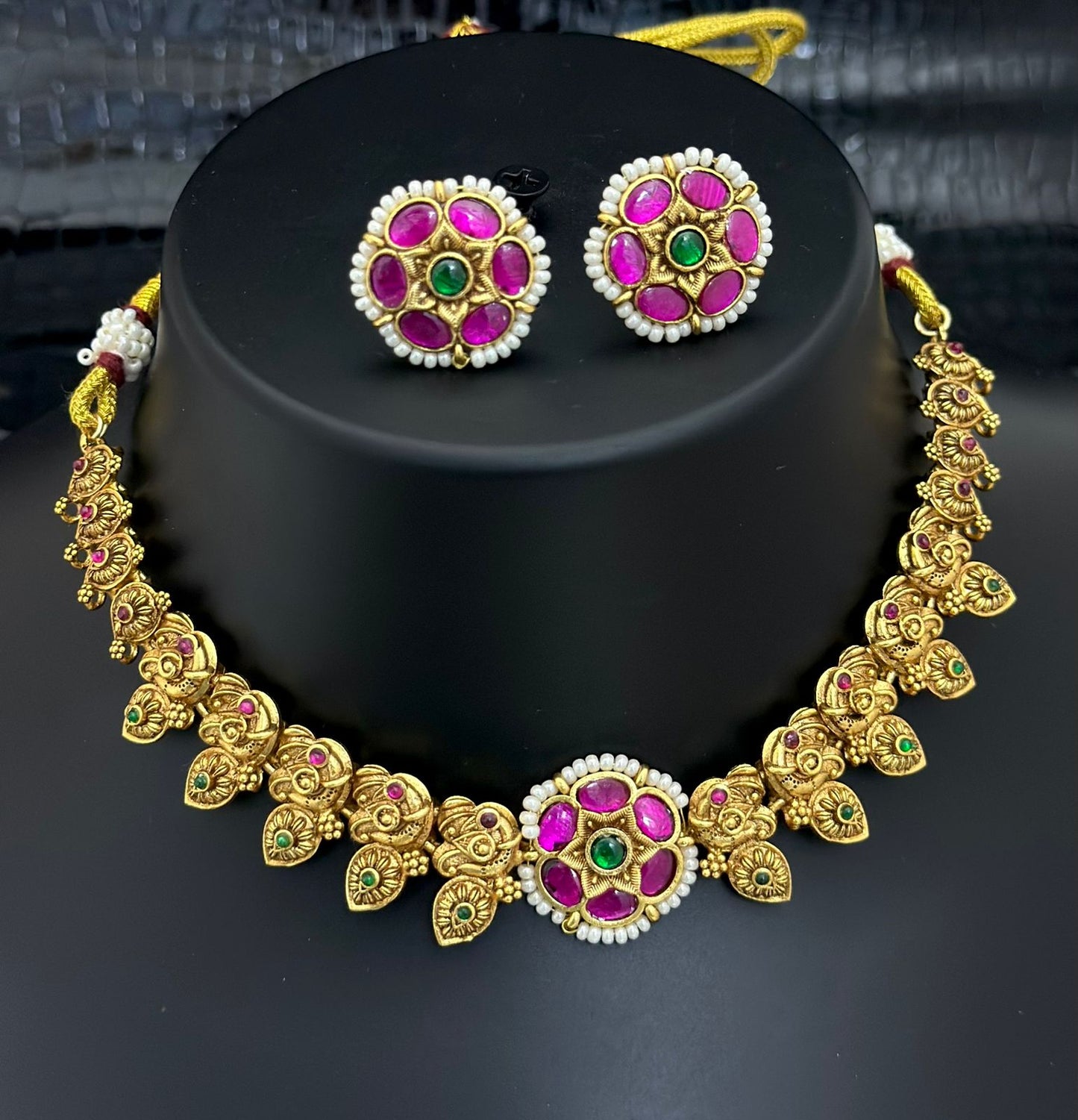 Pure jadau choker