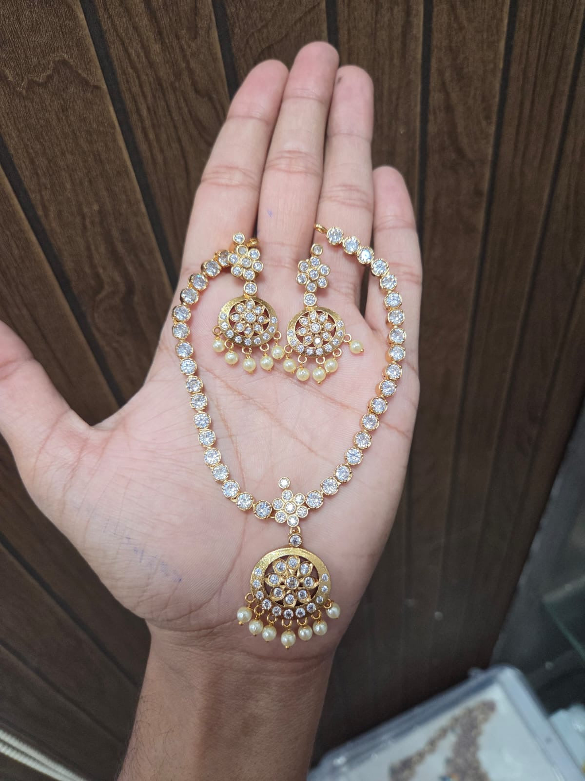 Simple necklace