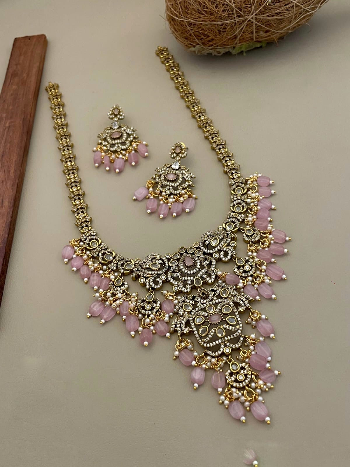 Victorian long haram (VJ-14)